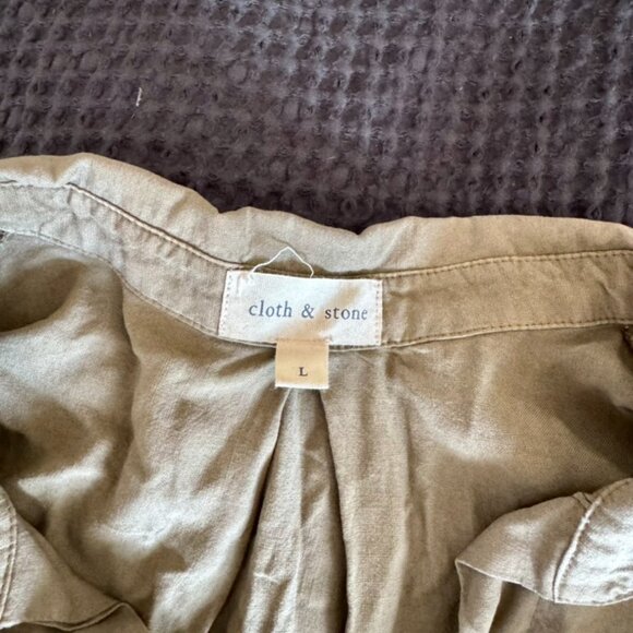 Anthropologie Cloth & Stone Green Button Down Shirt Size L Fatigue Stone Washed - Picture 11 of 11